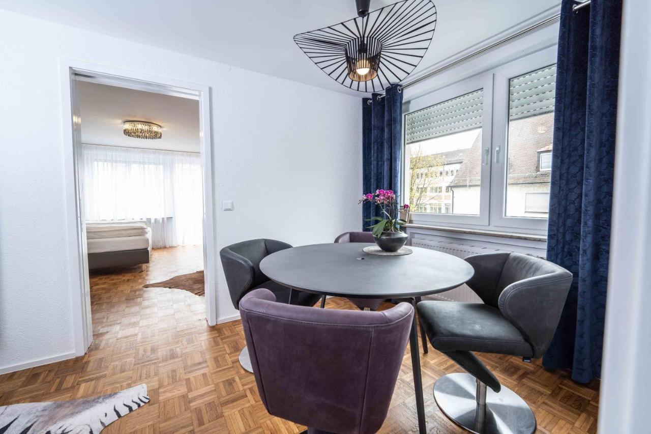 City Wohnung Fn L 5 Klimatisiert Mit Balkon Und Kueche フリードリヒスハーフェン エクステリア 写真
