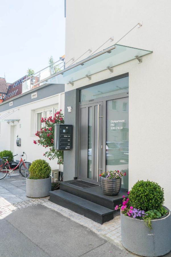 City Wohnung Fn L 5 Klimatisiert Mit Balkon Und Kueche フリードリヒスハーフェン エクステリア 写真